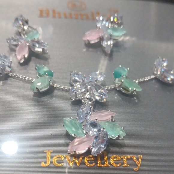 Jewelry - Pastel Gemstone Necklace and Earring Set